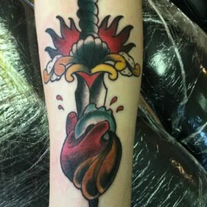 sam_portfolio07 Heart Tattoo With Dagger